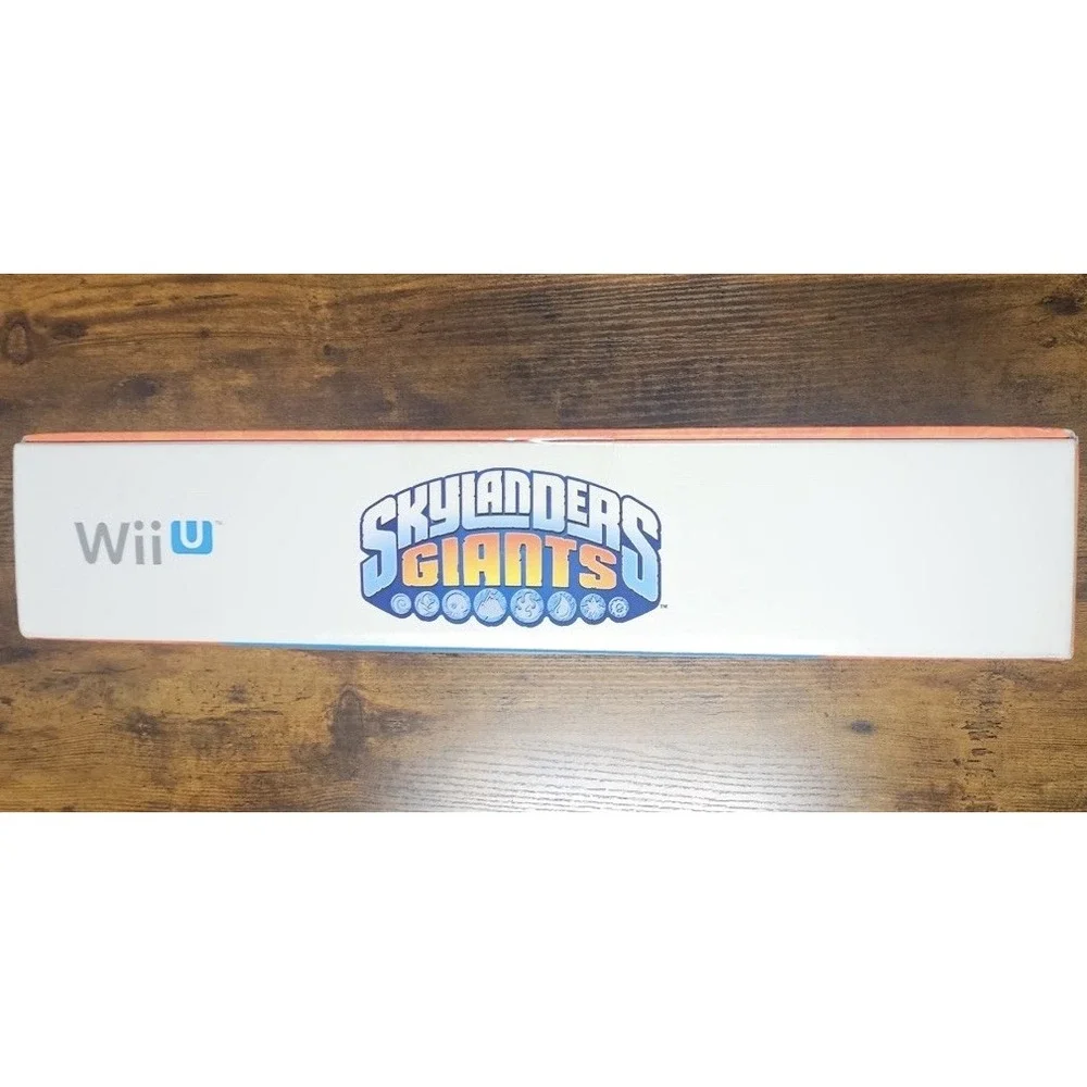 Brand New Skylanders Giants Starter Pack Nintendo Wii Game & Figures Set